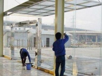 圖 深圳龍崗清潔服務(wù)公司報(bào)價(jià) 玻璃清洗 深圳保潔 清洗